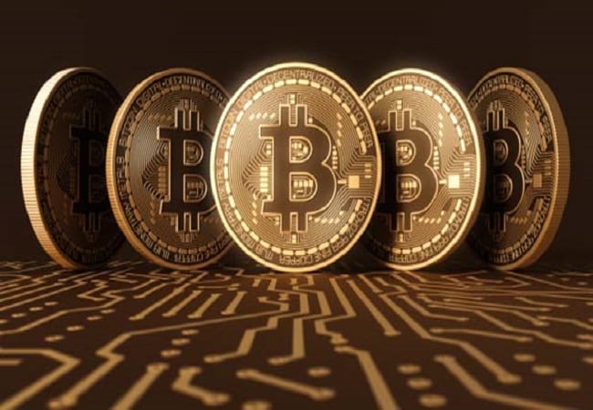 Cryptocurrency: क्रिप्टो बाजार में दर्ज की जा रही गिरावट, कई बड़ी करेंसी के दाम लुढ़के