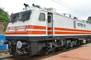 नॉन इंटरलॉकिंग कार्य के कारण पश्चिम रेलवे की कुछ स्पेशल ट्रेनें डायवर्ट करने का निर्णय