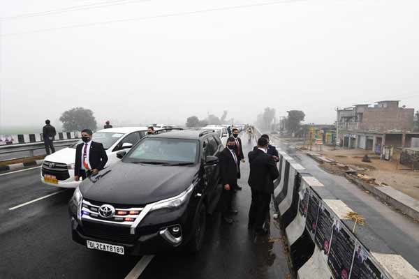 PM मोदी ने कहा – मुख्यमंत्री को धन्यवाद कहना कि मैं बठिंडा हवाई अड्डे तक जिंदा लौट पाया