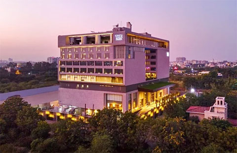 APEEJAY SURRENDRA PARK HOTELS LIMITED FILES DRHP WITH SEBI FOR UP TO ₹ 1050 CRORE IPO