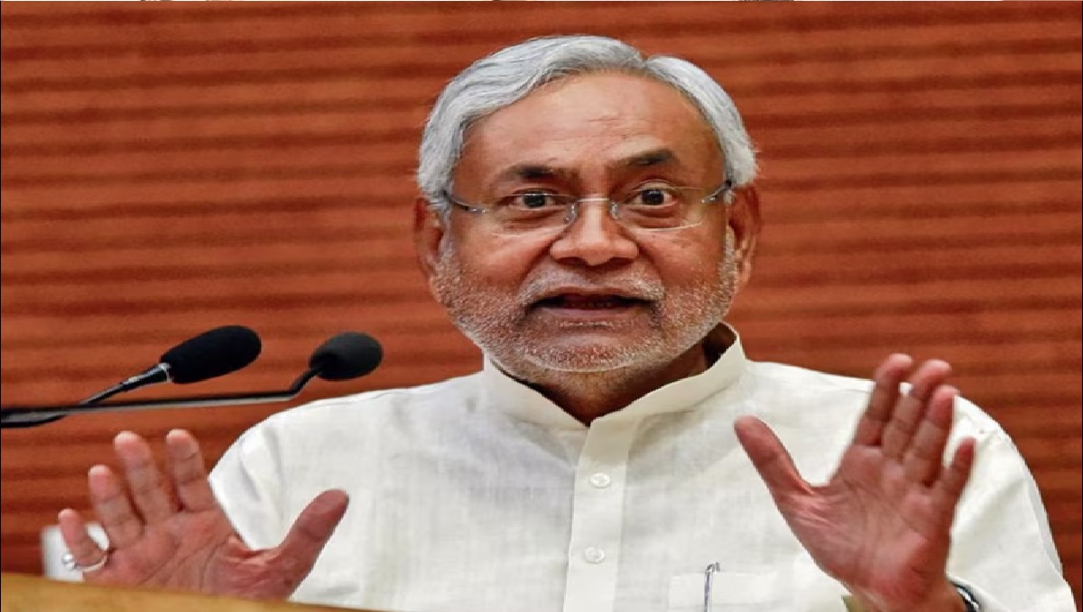 Bihar: बिहार में जारी उठापटक के बीच  ‘सूअर’ शब्द का इस्तेमाल कर नीतीश पर बोला हमला