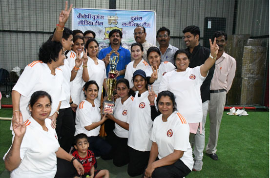 Madhya Pradesh: Indore – वुमंस मीडिया टीम ने जीता मैत्री मुकाबला