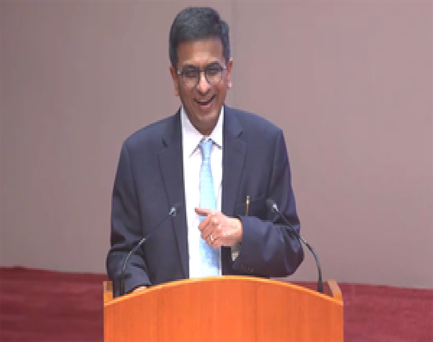 CJI Chandrachud ने बताई सुप्रीम कोर्ट में ‘लंबित मामले बढ़ने’ की सच्चाई