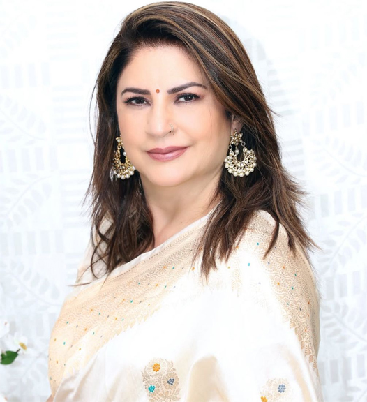 Kunickaa Sadanand Sees Gaurav Khanna’s Reality in Bigg Boss 19