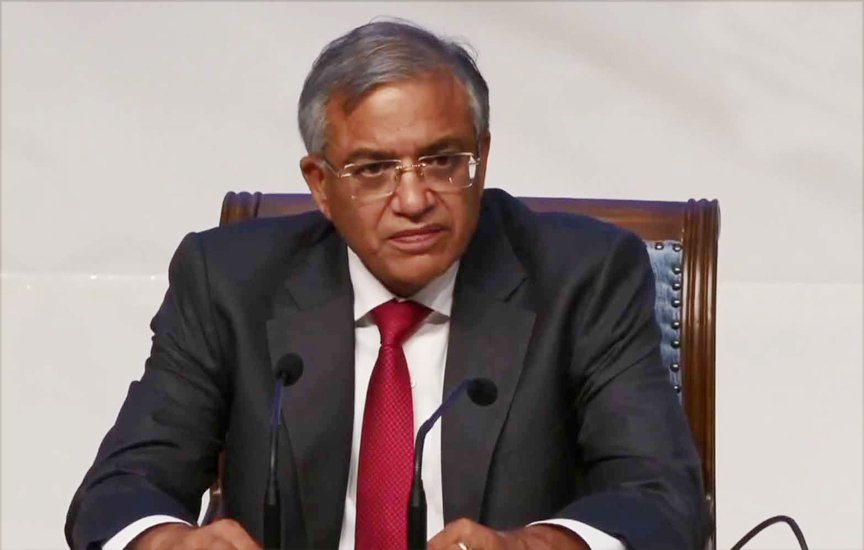 हमारे लिए न तो कोई पक्ष है, न ही कोई विपक्ष, सब समकक्ष हैं