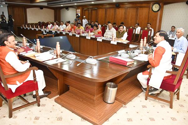 Madhya Pradesh: श्रीमहाकालेश्वर उज्जैन-इंदौर-पीथमपुर मेट्रो कॉरिडोर के लिये डी.पी.आर. बनाने परामर्श शुल्क की स्वीकृति