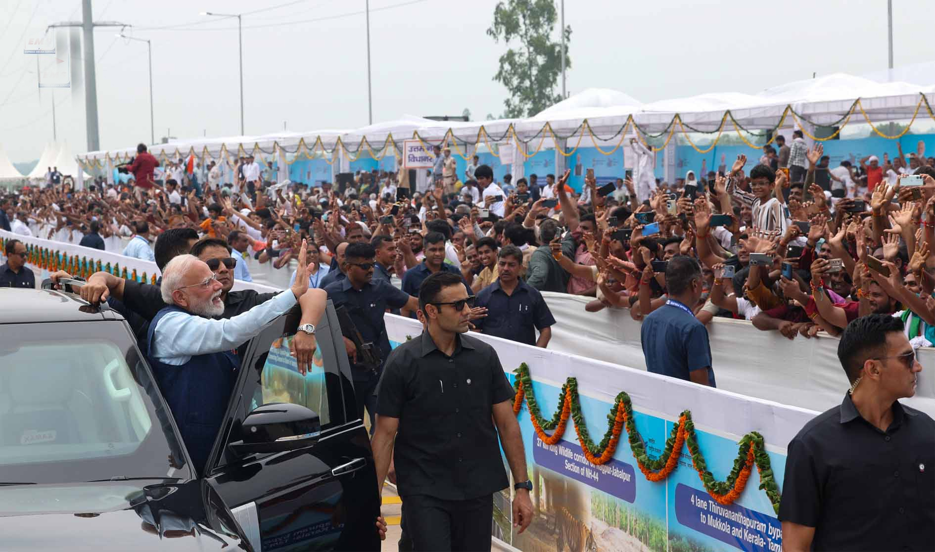 PM मोदी ने 8 लेन एलिवेटेड हाईवे का किया उद्घाटन, जाम से मिलेगी निजात