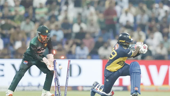 Asia Cup 2025 PAK vs SL : पाकिस्तान ने श्रीलंका को 5 विकेट से हराया