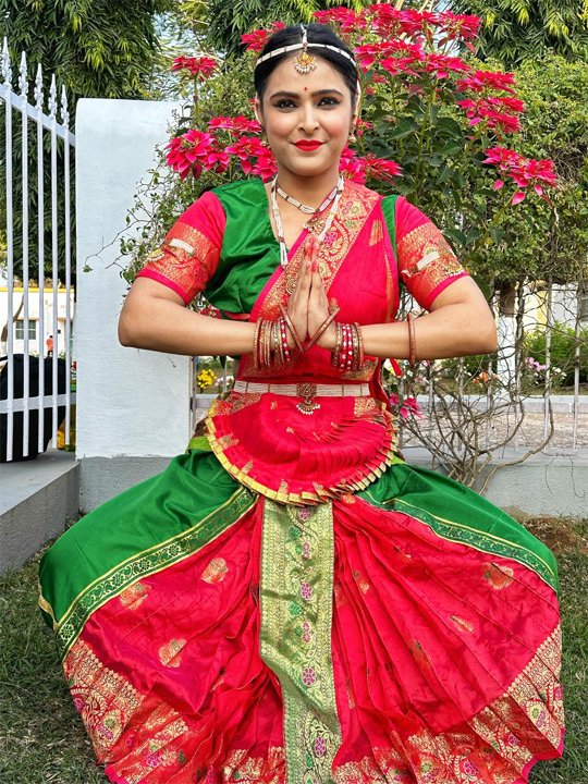 My Soul Speaks in Tatkar and Mudras”: Madhurima Tuli on Pursuing Kathak & Odissi, Inspired by Sitara Devi, Madhuri Dixit & Vidya Balan.