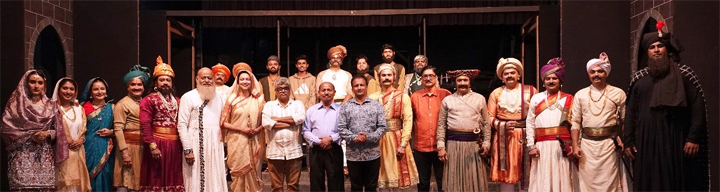 रणरागिणीचा रौप्य महोत्सव