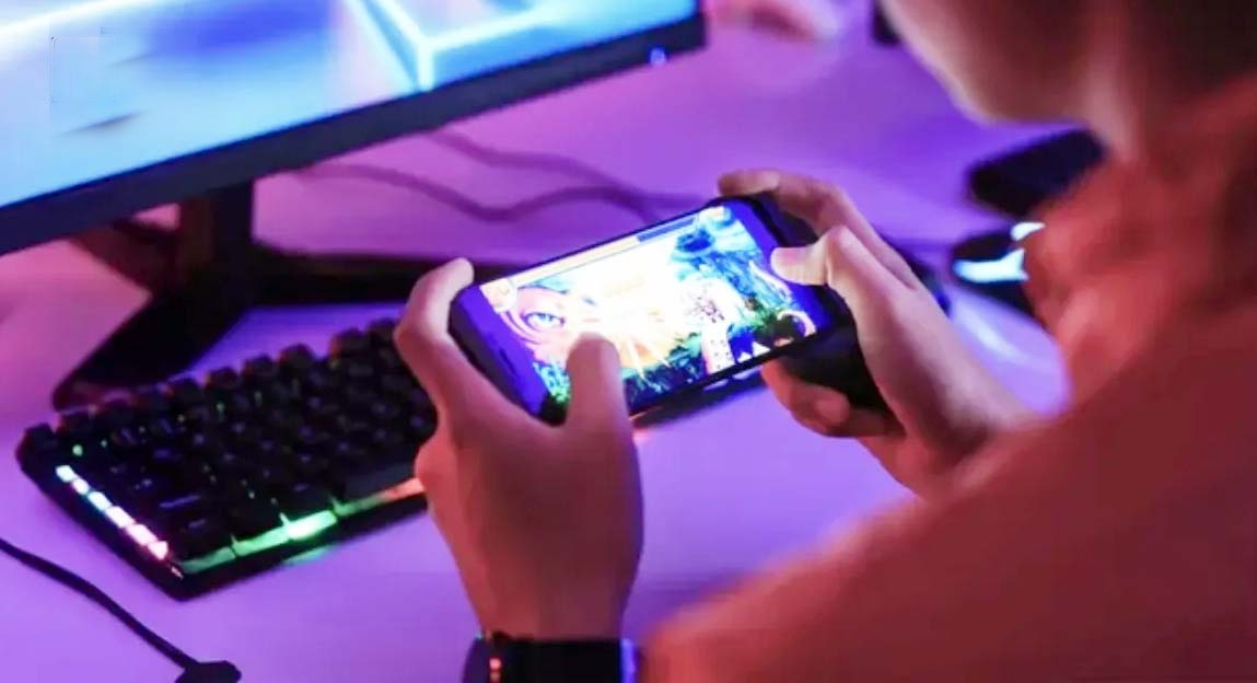 ऑनलाइन मनी गेमिंग युवाओं को पहुंचा रहा आर्थिक और मानसिक नुक्सान