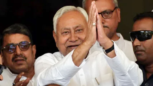 Bihar Election Result 2025: बिहार चुनाव में NDA की जीत पर CM नीतीश कुमार ने सभी मतदाताओं का ह्रदय से किया धन्यवाद