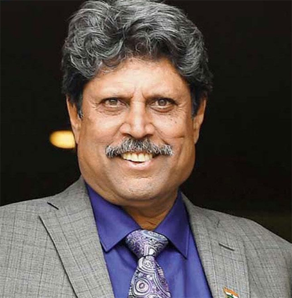 गंभीर को कोच नहीं मैनेजर मानते हैं कपिल