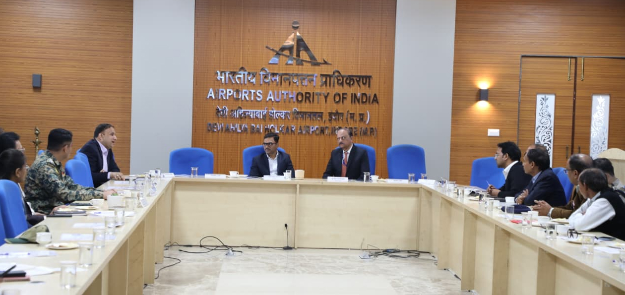 इंदौर नगर निगम क्षेत्र के आसपास की 8 पंचायतों में होंगे स्वच्छता के कार्य-सम्भागायुक्त डॉ. खाड़े