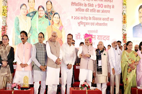 Madhya Pradesh: राज्य सरकार बढ़ा रही है राशि, बहनों को प्रशिक्षित कर जोड़ेंगे रोजगार से : मुख्यमंत्री डॉ. यादव