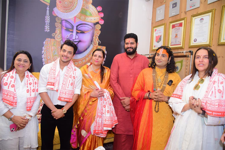 Nidarshana Gowani’s seva initiative in Shridham Vrindavan; Yamuna Marjaan, Free Anemia Tests, Social Media Detox